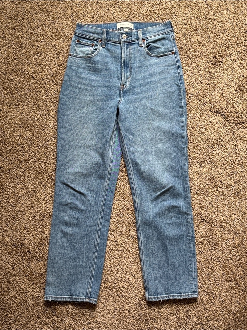 Abercrombie & Fitch Curve Love The Ankle Straight Ultra High Rise